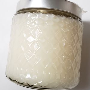Pillow Talk Rare Discontinued Candle 16 oz. ~85 hr
